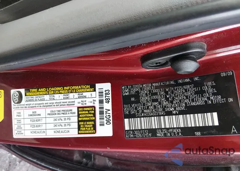 2010 Toyota Sienna Le z USA, uszkodzony, nr VIN 5TDJK4CC6AS031845